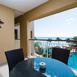 Apartment Oceanfront El Faro Surf 302, Playa del Carmen