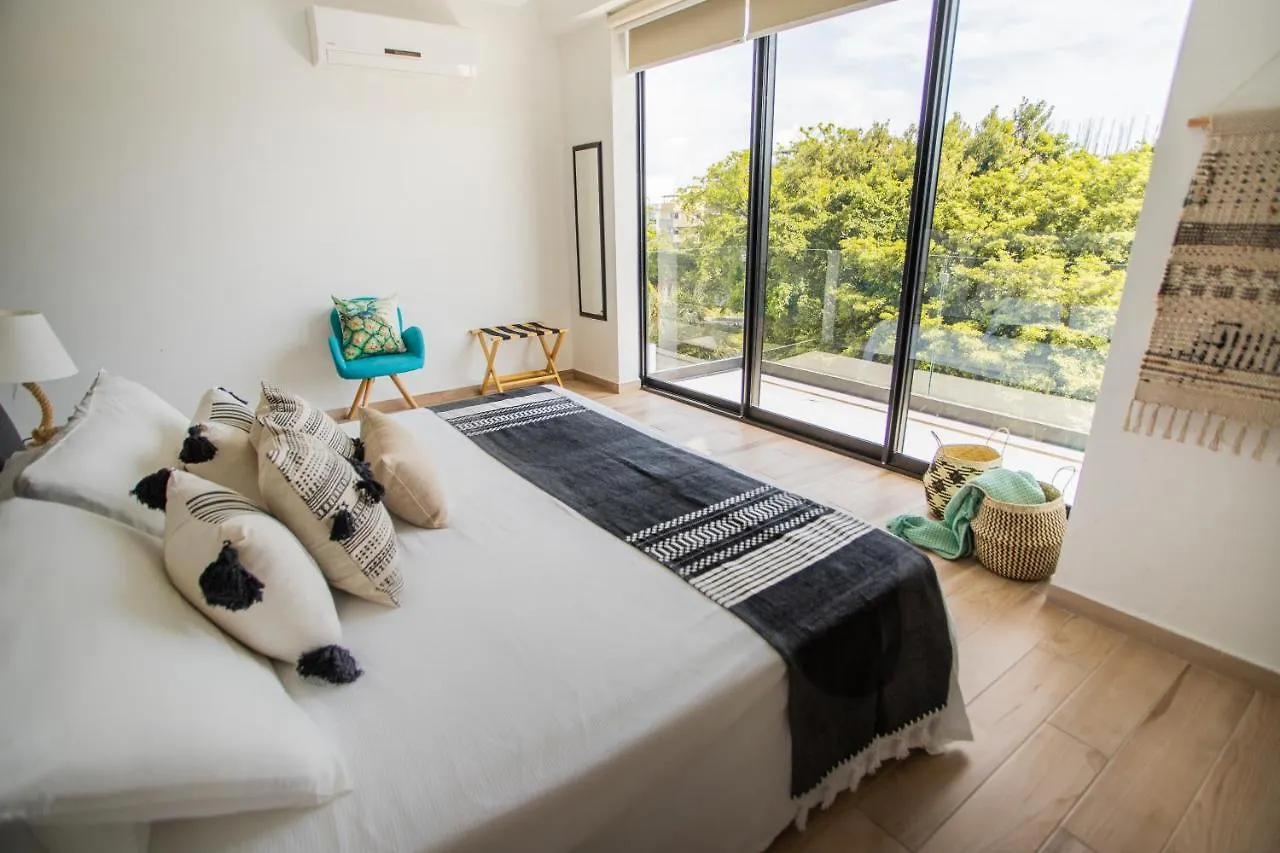 Macondo 5Ta Av Residences Fi 普拉亚卡门 酒店